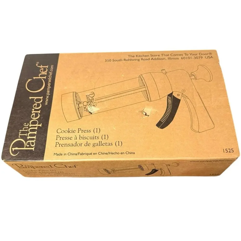 The Pampered Chef Cookie Press 1525 Spritz Maker 15 of 16 Discs Box Manual
